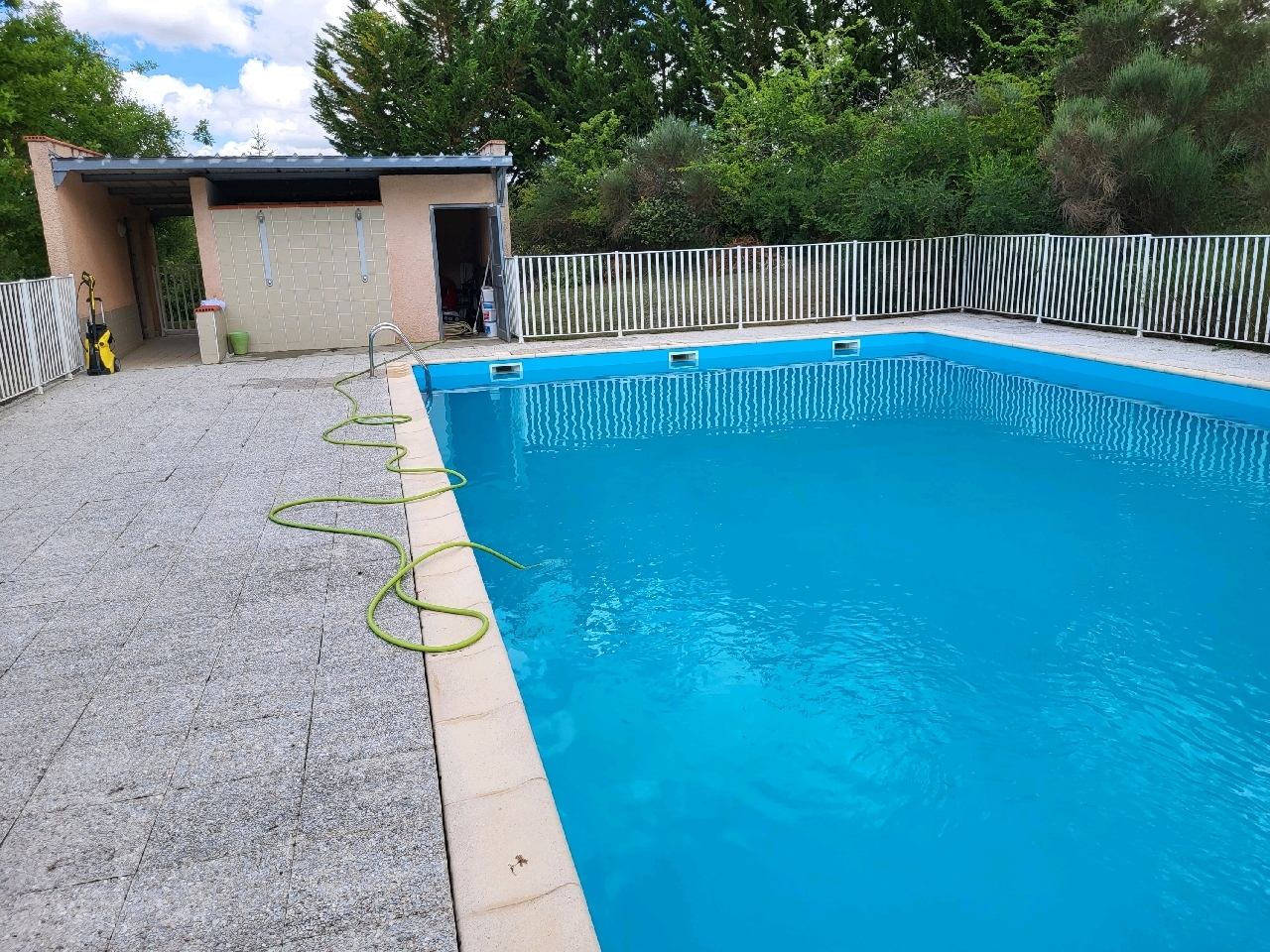APPARTEMENT VENDU 32000 1708